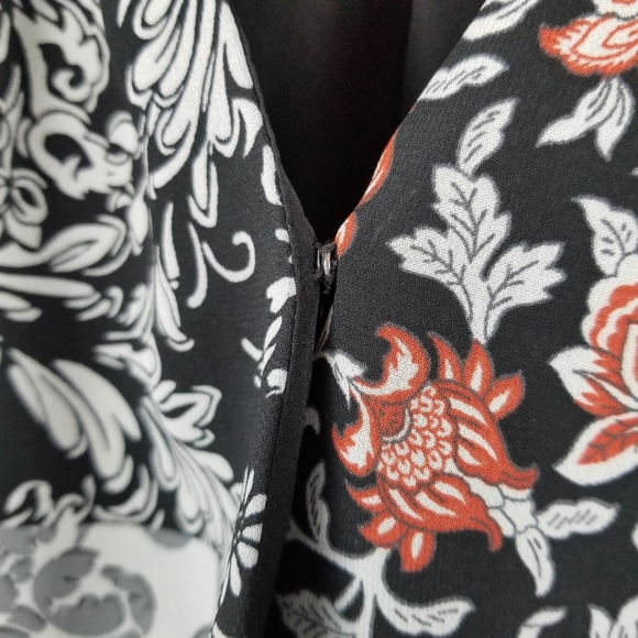 Ann Taylor Loft Faux Crossover Dress - Picture 4 of 7